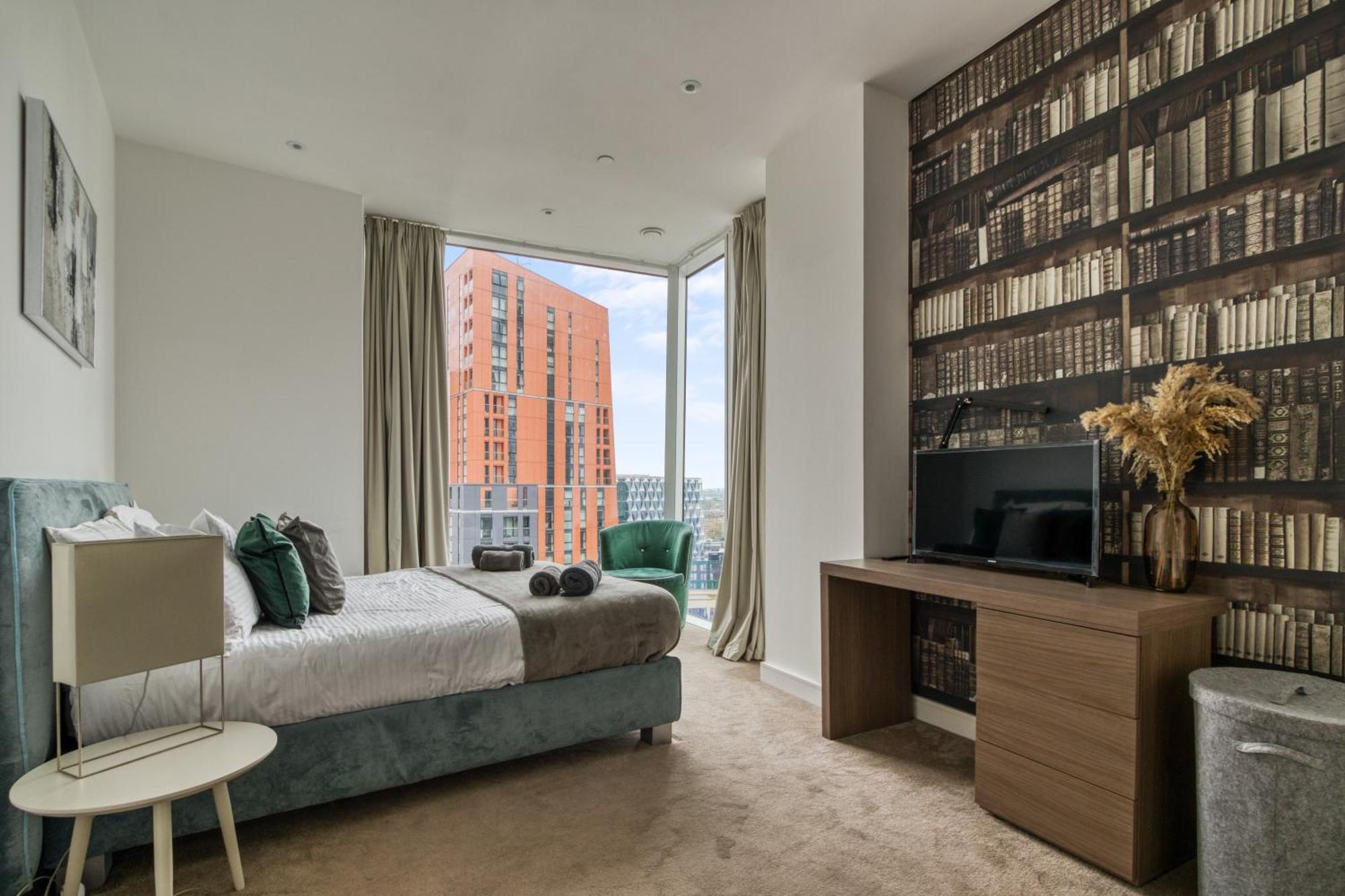 Stunning 360º View Luxurious Penthouse Apartment Лондон Екстериор снимка